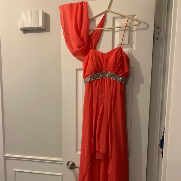 Prom/Grad Dress - Picture 2 of 5